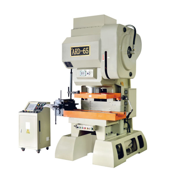  آلة الضغط عالية السرعة من النوع C 65T