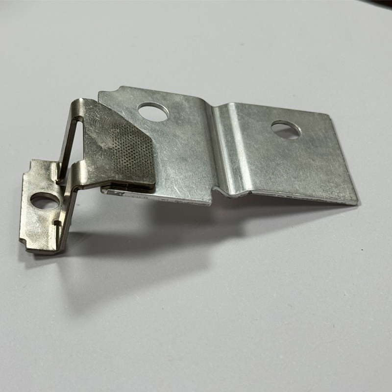 تعمل مكونات موصل بطارية ورقة النيكل على تمكين التكامل السلس للطاقة3