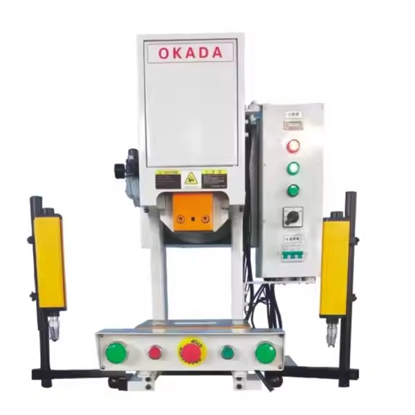 آلة الضغط الصغيرة من سلسلة Okada